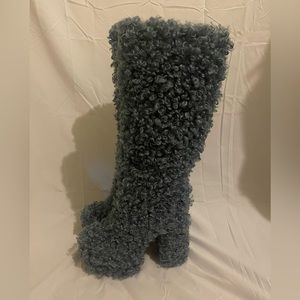 Zemeta sky blue faux teddy boots
